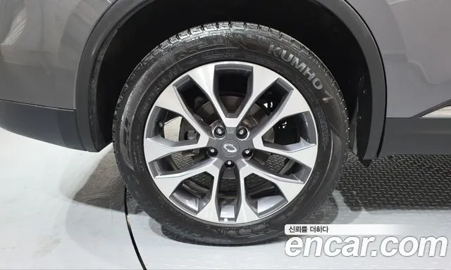 Renault-KoreaSamsung Koleos 2017 thumb 5