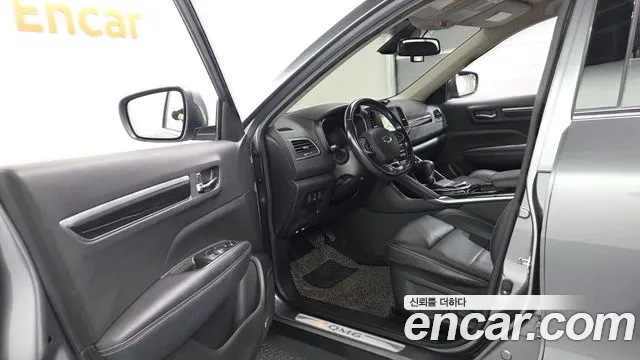Renault-KoreaSamsung Koleos 2017 thumb 10