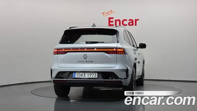 Renault-KoreaSamsung Koleos 2025 thumb 3