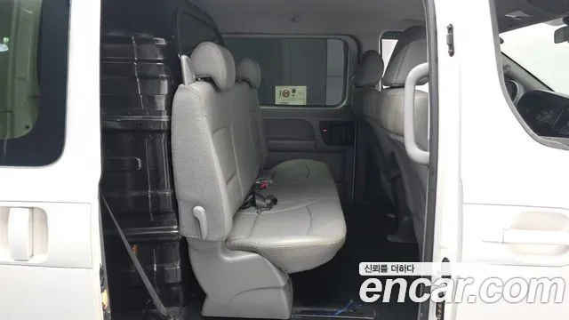 Hyundai Starex 2020 thumb 12