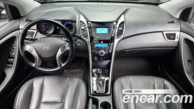 Hyundai i30 2015 thumb 7