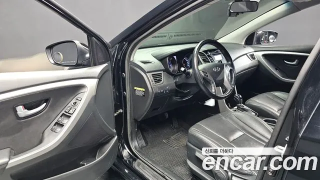 Hyundai i30 2015 thumb 10