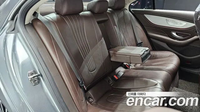 Mercedes-Benz CLS-Class 2018 thumb 12