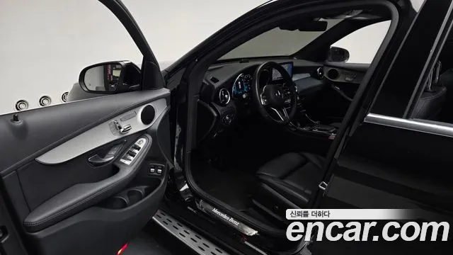 Mercedes-Benz GLC 2021 thumb 9