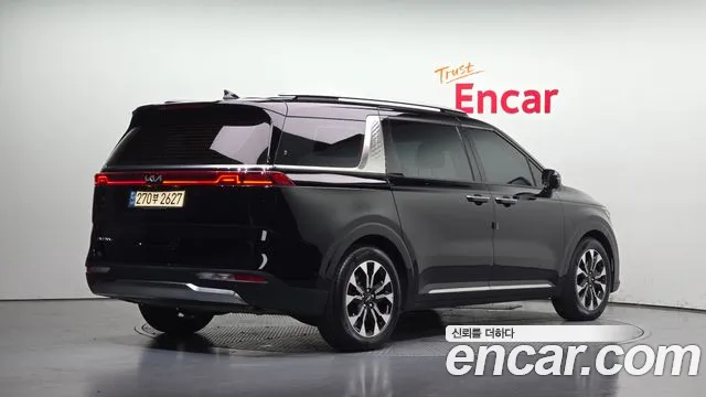 Kia Carnival 2022 thumb 2