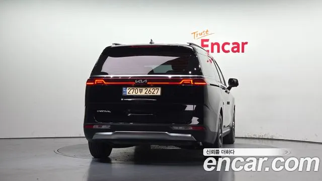 Kia Carnival 2022 thumb 4