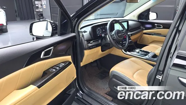 Kia Carnival 2022 thumb 10