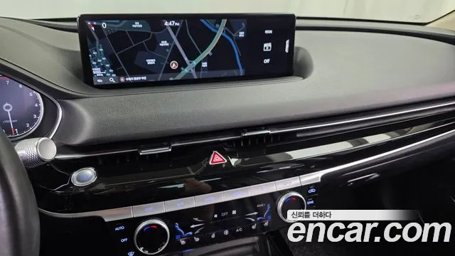 Genesis G80 2021 thumb 12