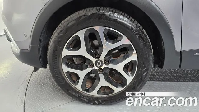 Renault-KoreaSamsung Captur 2018 thumb 5