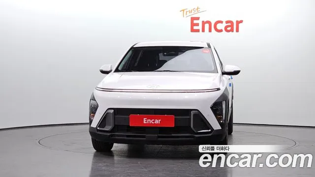 Hyundai Kona 2023 thumb 3