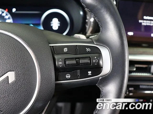 Kia K5 2022 thumb 8