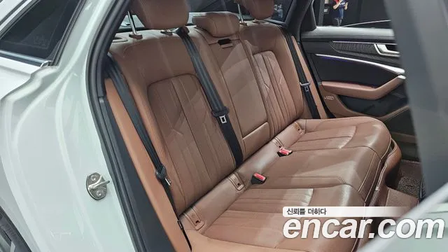 Audi A6 2021 thumb 10