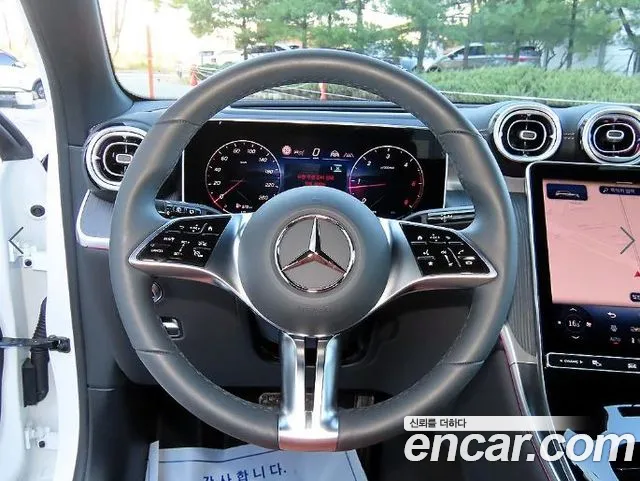 Mercedes-Benz GLC 2026 thumb 8