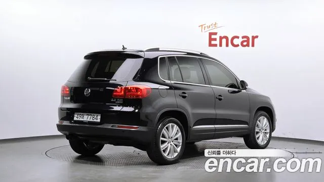 Volkswagen Tiguan 2013 thumb 2