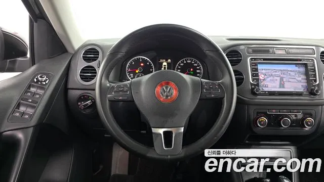 Volkswagen Tiguan 2013 thumb 12