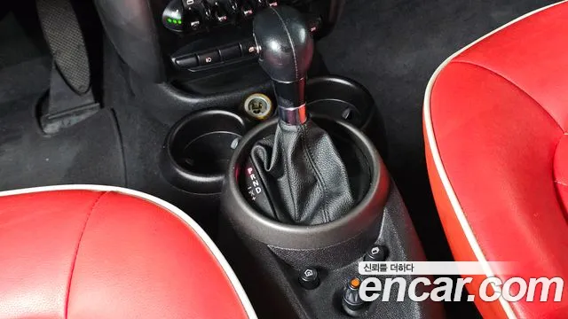 MINI Countryman 2012 thumb 9