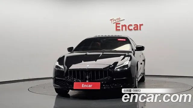 Maserati Quattroporte 2019 thumb 2