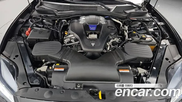 Maserati Quattroporte 2019 thumb 5