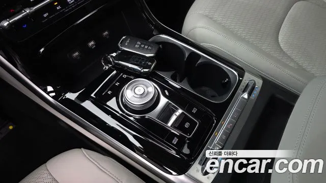 Kia Carnival 2023 thumb 9