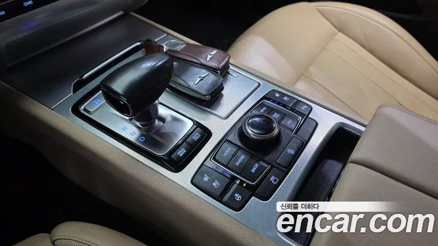 Genesis G80 2016 thumb 9