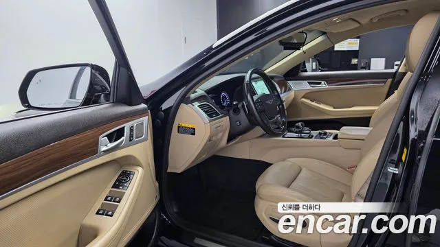 Genesis G80 2016 thumb 10