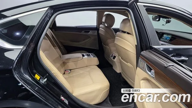 Genesis G80 2016 thumb 11