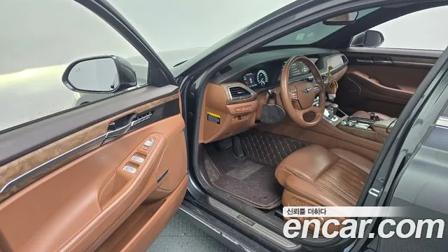 Genesis G90 2019 thumb 10