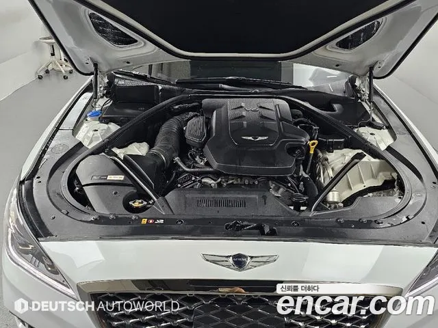 Genesis G80 2019 thumb 6