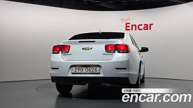 ChevroletGMDaewoo Malibu 2016 thumb 4