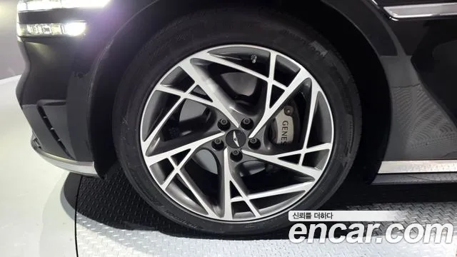 Genesis G90 2023 thumb 5