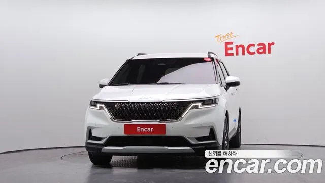 Kia Carnival 2023 thumb 3