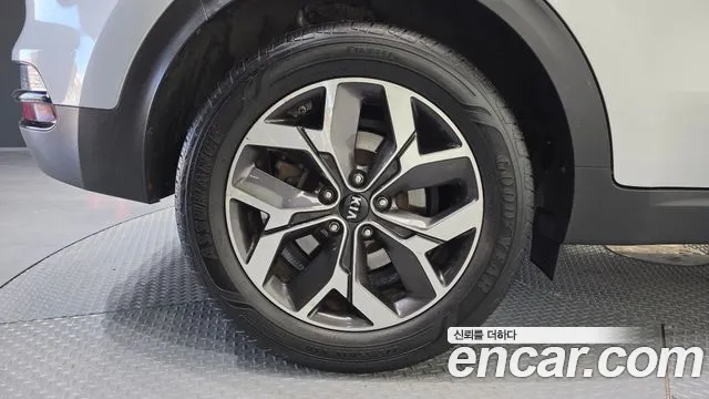 Kia Sportage 2018 thumb 5
