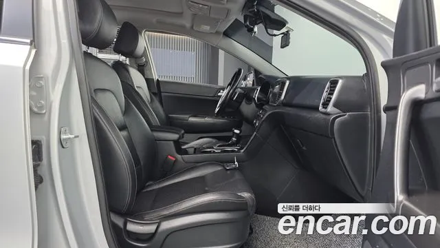Kia Sportage 2018 thumb 11