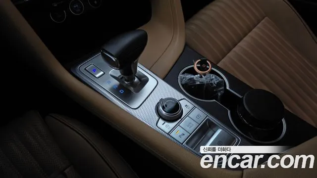 Genesis G70 2021 thumb 9