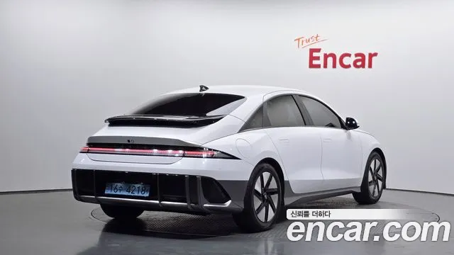 Hyundai IONIQ 6 2022 thumb 2