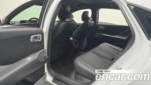 Hyundai IONIQ 6 2022 thumb 11