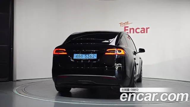 Tesla Model X 2023 thumb 4