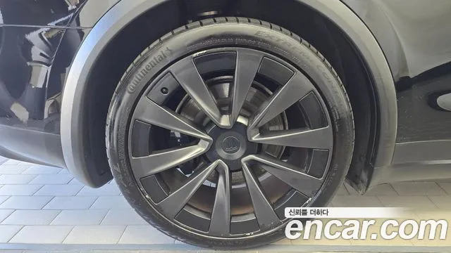 Tesla Model X 2023 thumb 5