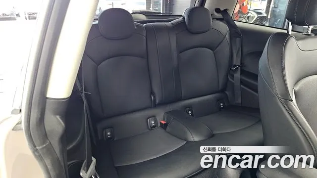 MINI Hatch 2022 thumb 12