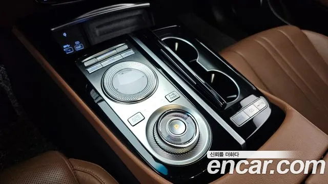 Genesis G80 2021 thumb 9