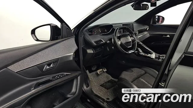 Peugeot 5008 2018 thumb 10