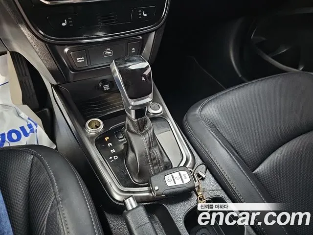 KG_Mobility_Ssangyong TIBOLI 2021 thumb 9