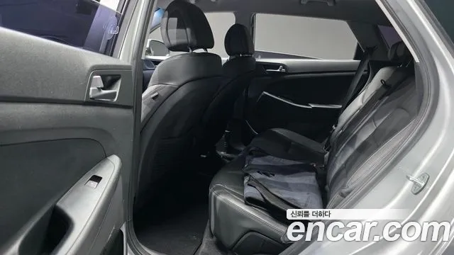 Hyundai Tucson 2017 thumb 12