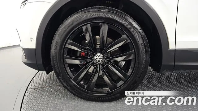 Volkswagen Tiguan 2019 thumb 5