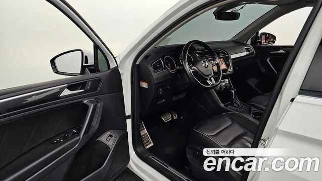 Volkswagen Tiguan 2019 thumb 10