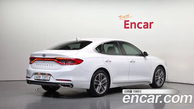 Hyundai Grandeur 2017 thumb 2