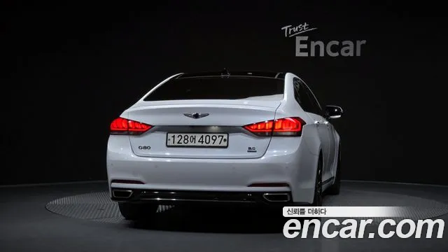 Genesis G80 2016 thumb 4