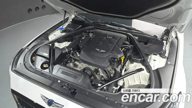 Genesis G80 2016 thumb 6