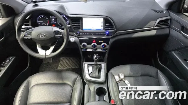 Hyundai Avante 2018 thumb 6