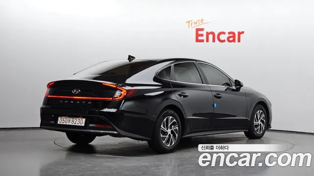 Hyundai Sonata 2022 thumb 2